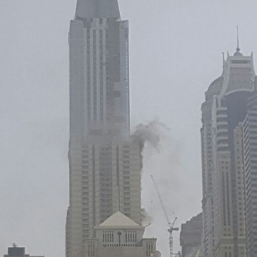 آتش سوزی در برج سلافه دبی در دبی مارینا - fp360_360