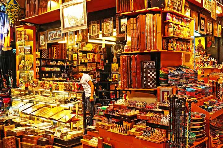 بازار قدیمی وان - بهترین مراکز خرید وان