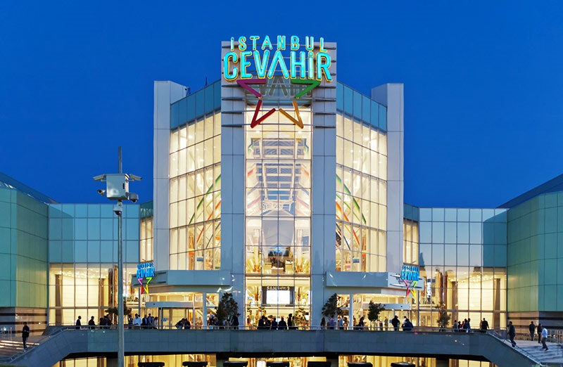 مرکز خرید جواهیر در استانبول "Cevahir"